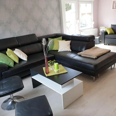 Skibbi's An Der Sonnenloipe In Friedrichsbrunn Prázdninový dům Thale