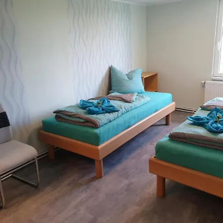 Skibbi's An Der Sonnenloipe In Friedrichsbrunn Thale